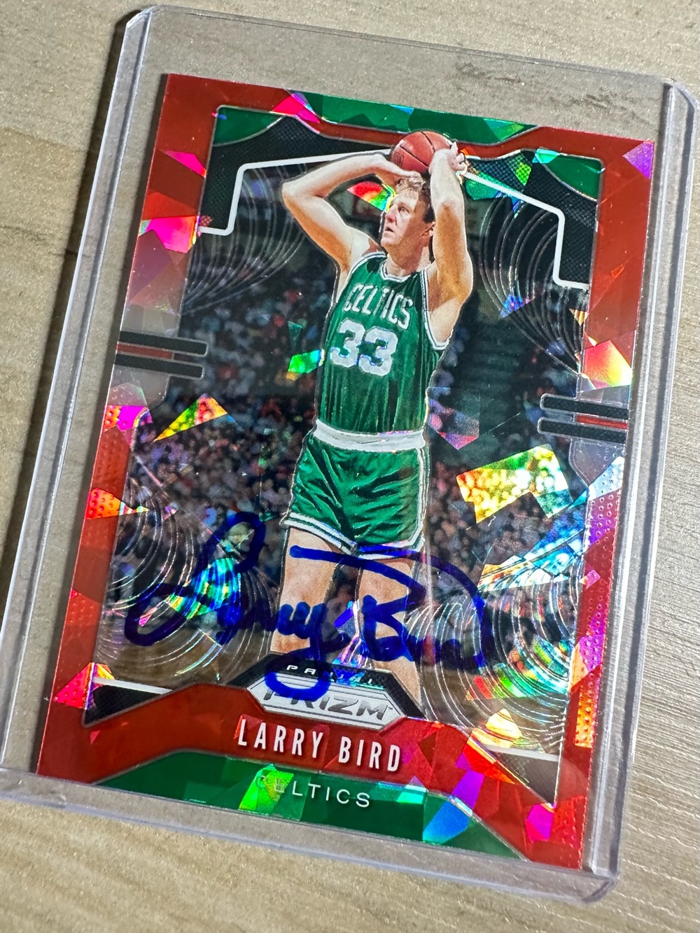 Larry Bird Signed 2019 Panini Prizm #16. Autograph.